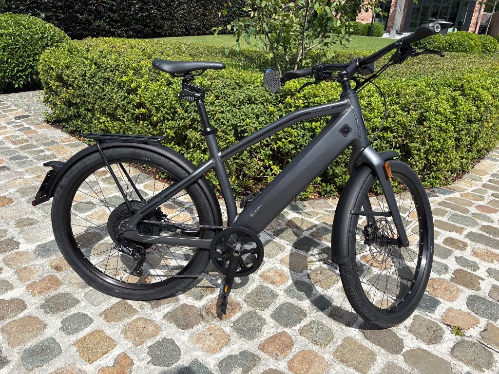 Stromer ST1 gris foncé Sport L 983WH 1346 km, Vélos & Vélomoteurs, Vélos électriques, Enlèvement, Comme neuf, 50 km par batterie ou plus