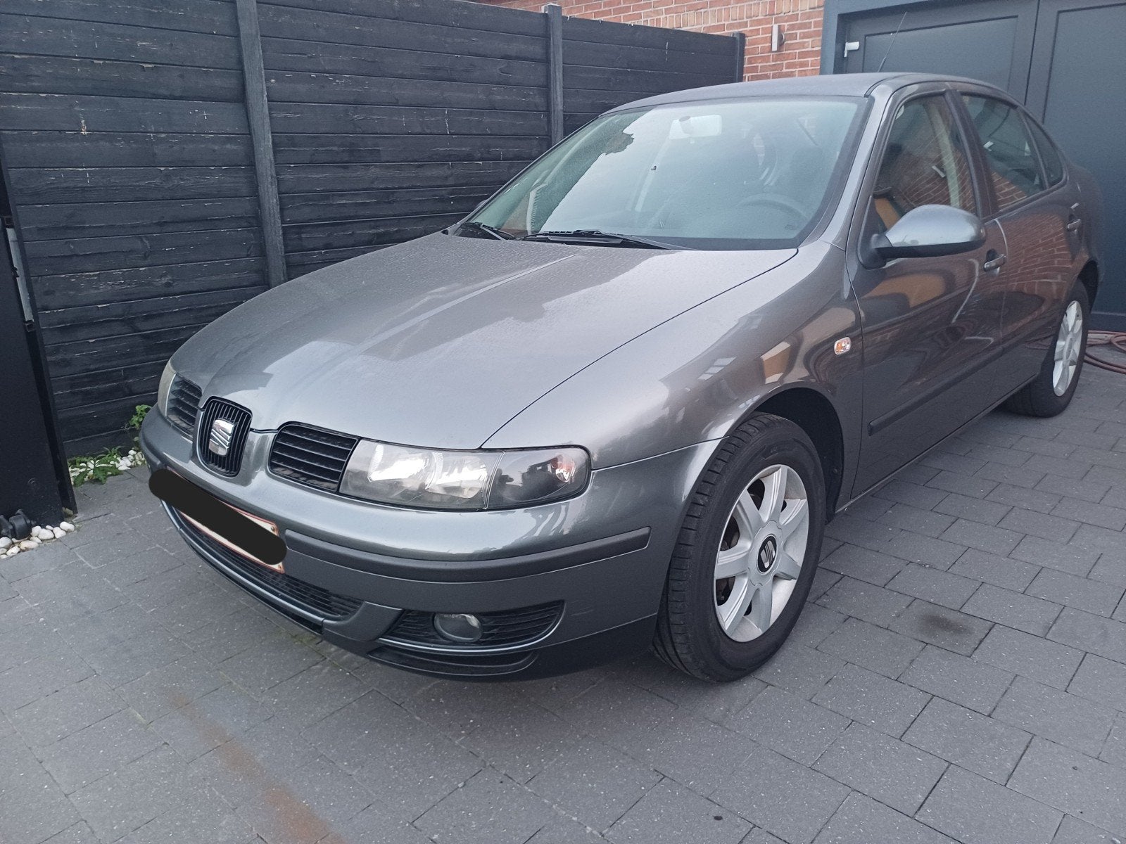 seat toledo feclift 1.6 16v benzine 4deurs met airco, Auto's, Voorwielaandrijving, Stof, 4 cilinders, 1600 cc