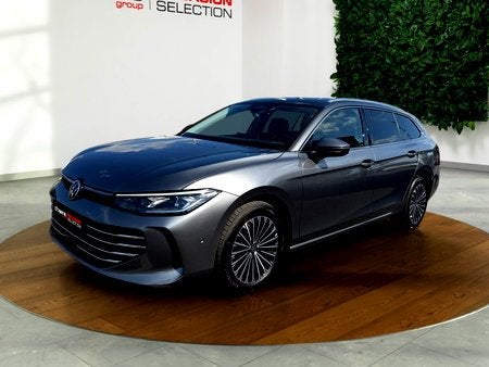Volkswagen Passat Variant Passat Elegance Business Premium2., Argent ou Gris, Achat, Affichage tête haute, Automatique