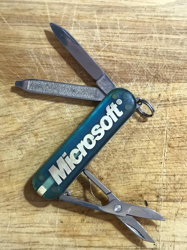 Vintage  Victorinox SD 58 mm MICROSOFT Green Emerald Swiss, Enlèvement ou Envoi, Utilisé
