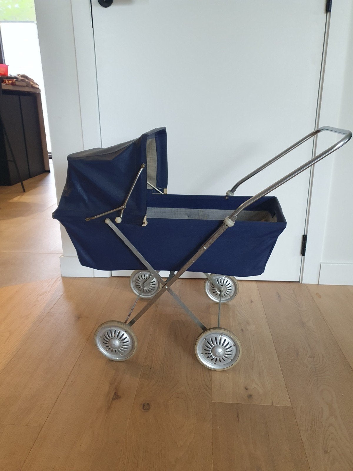 Antieke/retro poppenwagen, Enlèvement, Utilisé