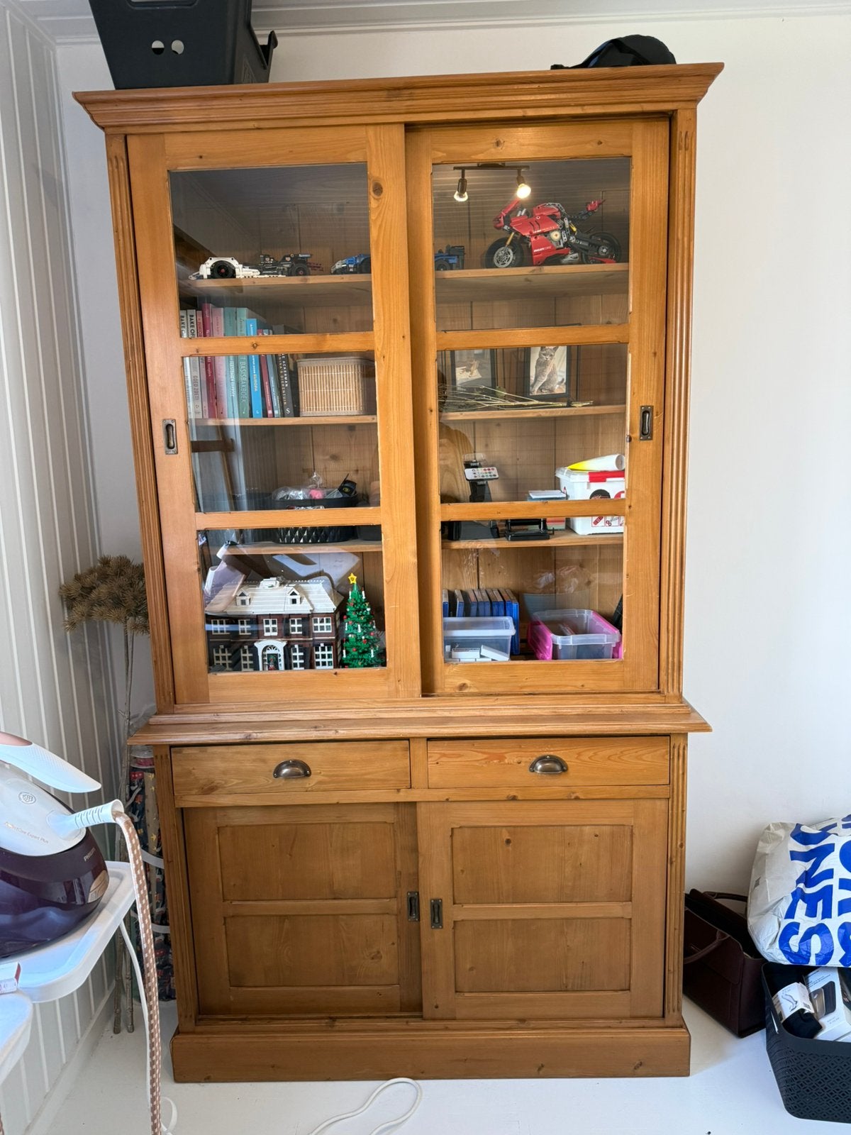 Vitrine kast, Huis en Inrichting, Kasten | Buffetkasten, Zo goed als nieuw, 200 cm of meer, 100 tot 150 cm, Ophalen