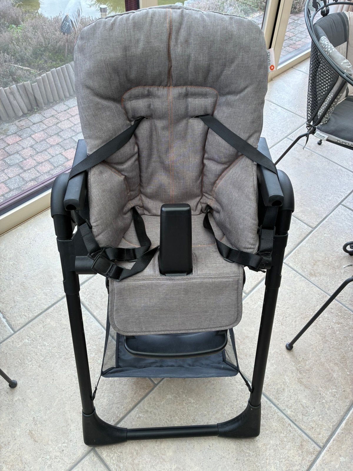 Chaise bébé Qute, Enlèvement ou Envoi, Utilisé