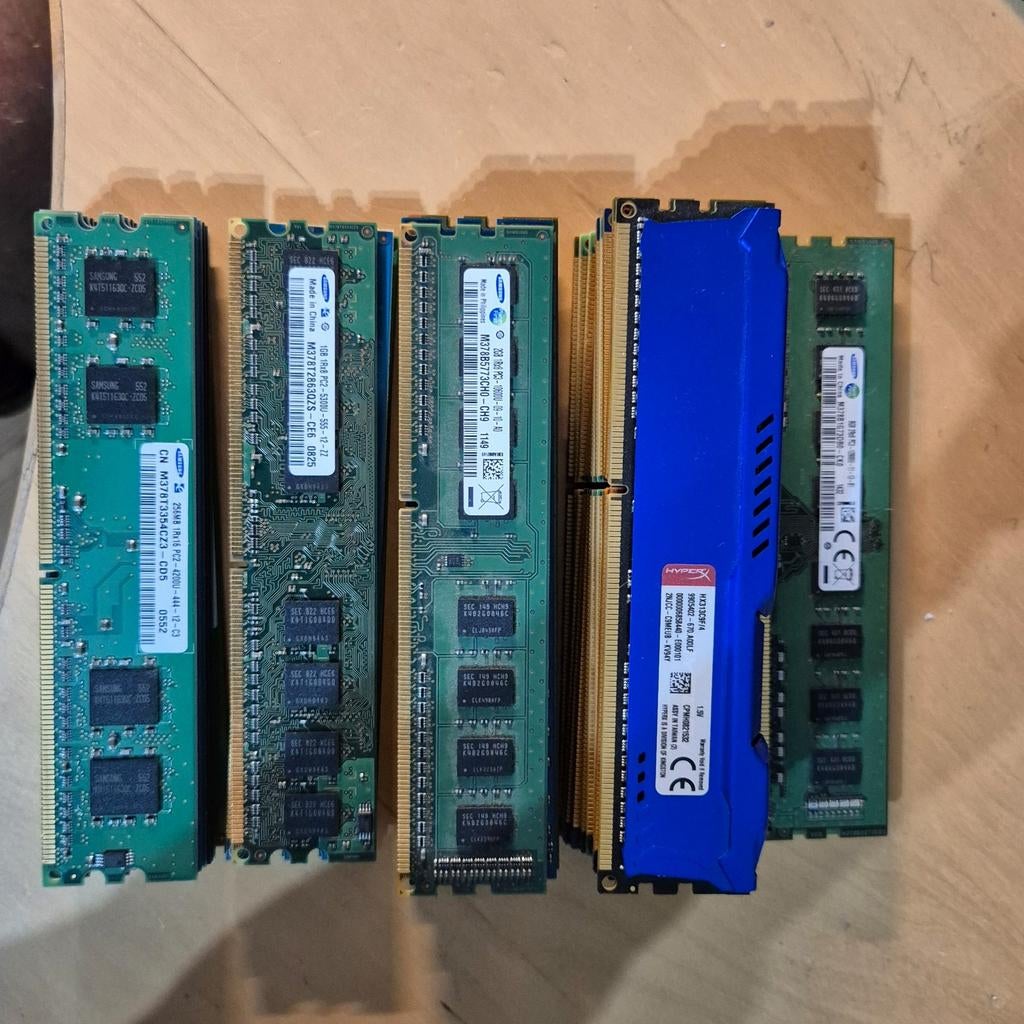 Lot de toute sorte et de toute marque de ddr3 et ddr3L, Ophalen of Verzenden, DDR3