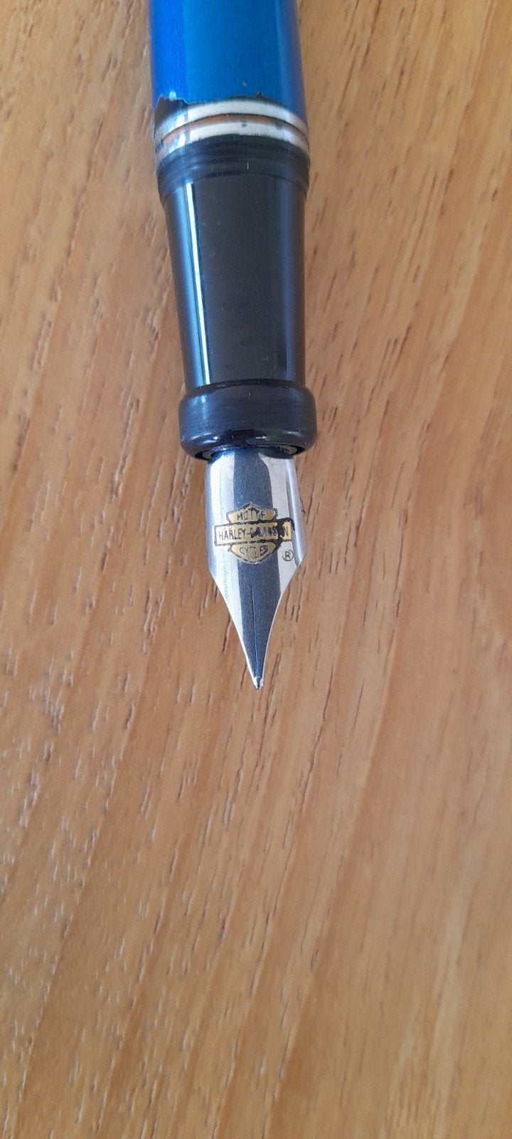 Vintage Harley-Davidson vulpen met leder etui, Verzamelen, Pennenverzamelingen, Ophalen of Verzenden, Vulpen