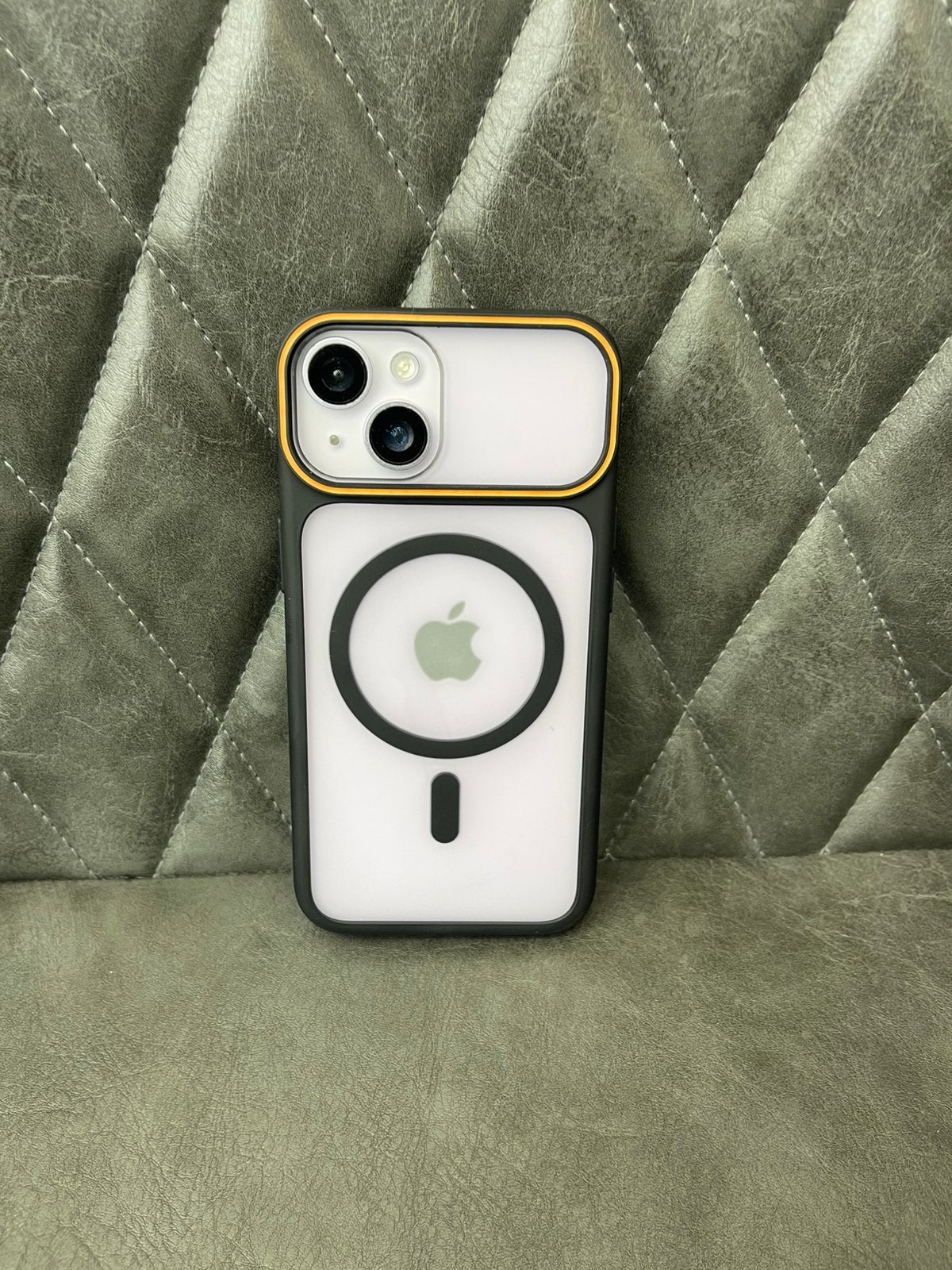 Iphone 14, Comme neuf, Enlèvement, Apple, Protecteur d'écran
