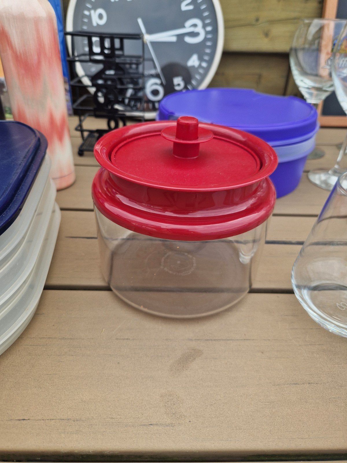 Vintage Tupperware voorraadpot, Rouge, Hermétique, Boîte de conservation, Enlèvement