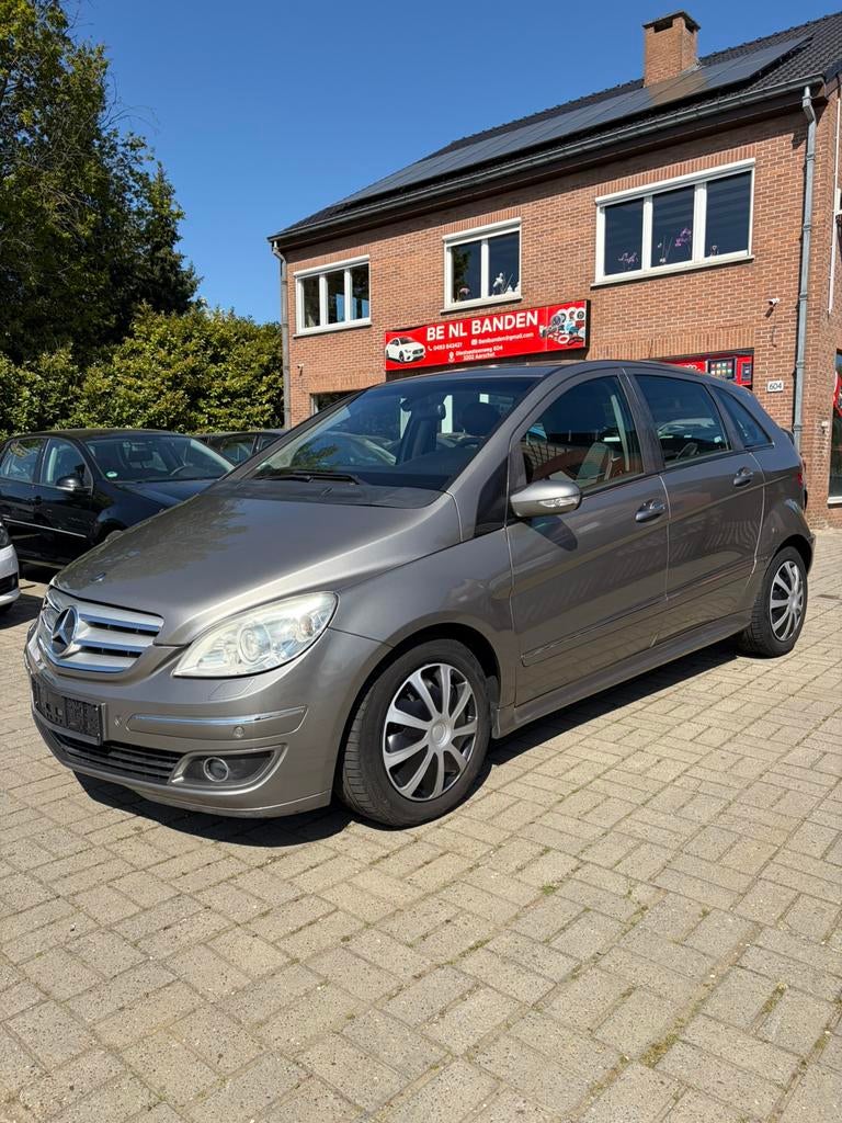 Mercedes B200 2.0 benzine automaat  Keuring voor verkoop, Auto's, Automaat, Bedrijf, 5 deurs, B-Klasse