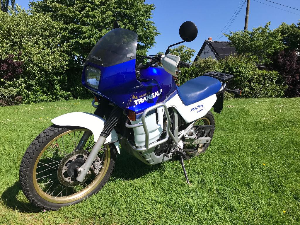 HONDA TRANSALP XLV 600, Motos, Motos | Honda, 600 cm³, Plus de 35 kW, 2 cylindres, Particulier