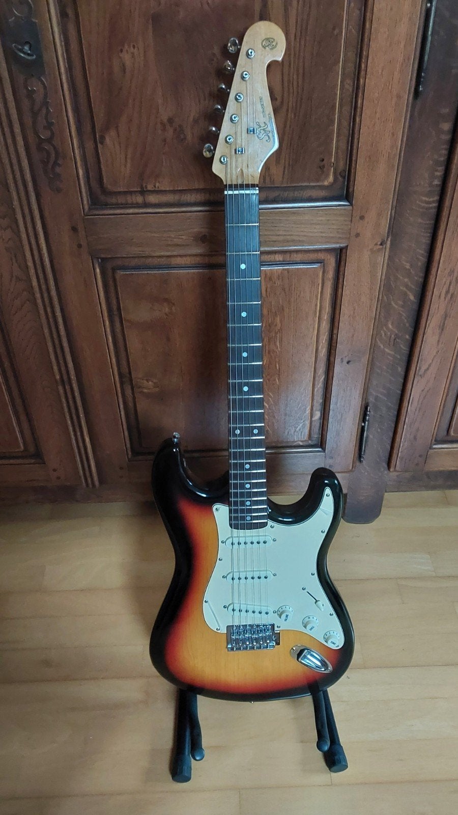 Stratocaster  en parfait état, sans rayures, moitié prix, Enlèvement ou Envoi, Comme neuf, Solid body, Autres marques