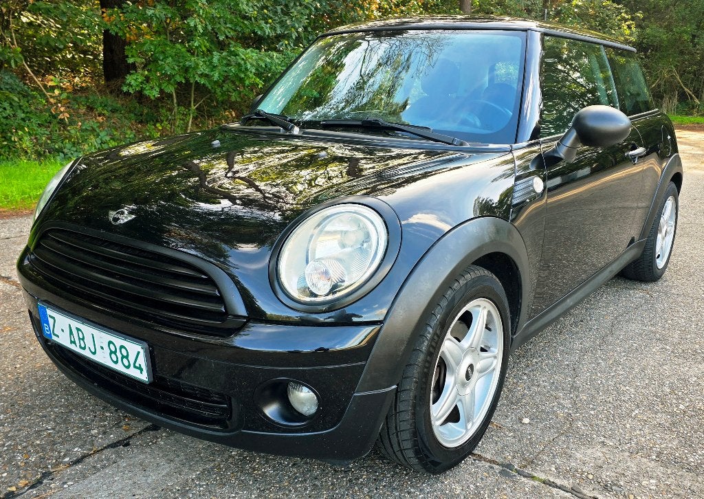 APPROUVÉ POUR LA VENTE, Autos, Achat, 3 places, Boîte manuelle, Noir
