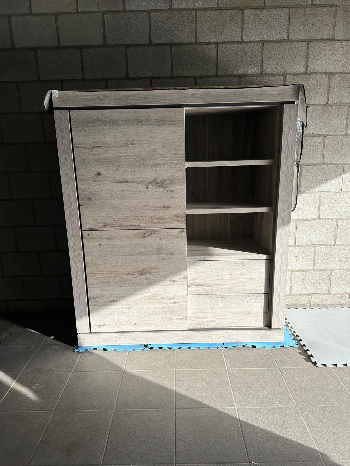 Eetkamer (salontafel verkocht), Huis en Inrichting, Ophalen, Zo goed als nieuw