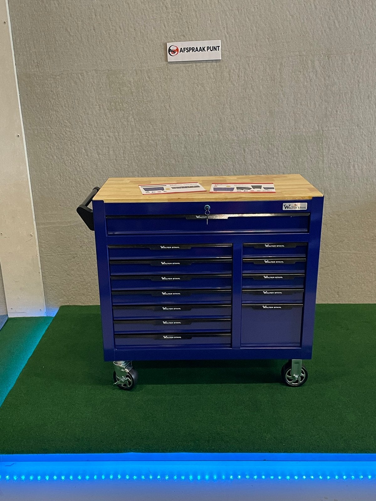Nieuwe Walterstahl XL gevulde gereedschapwagens, Enlèvement, Neuf