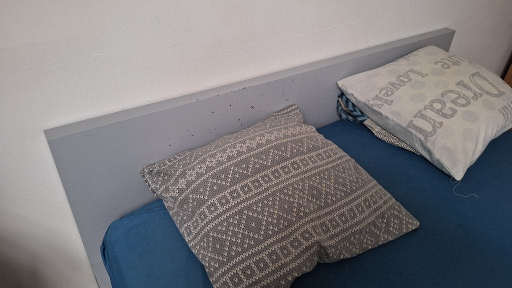 IKEA-bed van 1 m 60 bij 2 m met matras en lattenbodem, Huis en Inrichting, Ophalen, Gebruikt, Tweepersoons, 200 cm