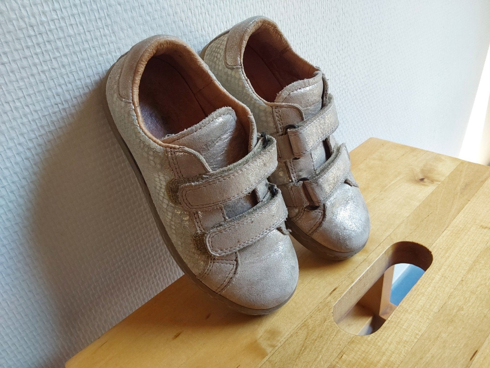 Degelijke! lederen meisjesschoenen Froddo maat 29 €10, Froddo, Enlèvement, Utilisé, Chaussures