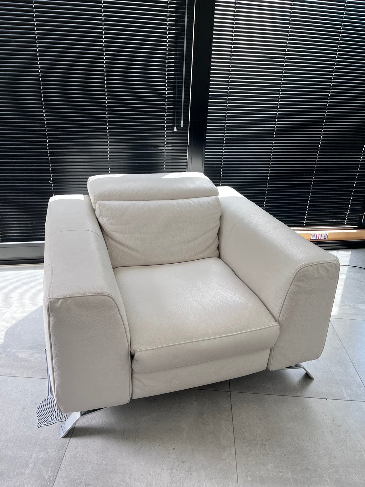 Lederen zetel elektrisch Natuzzi, Huis en Inrichting, Ophalen, Gebruikt, 100 tot 125 cm, Leer