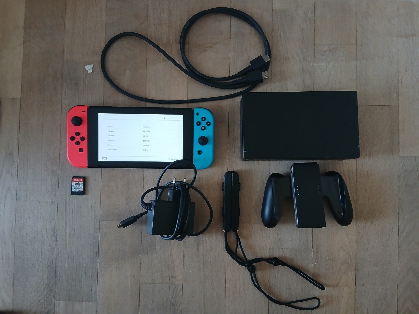 Nintendo Switch met mario spel, Switch 2019 Upgrade, Met games, Ophalen of Verzenden, Zo goed als nieuw