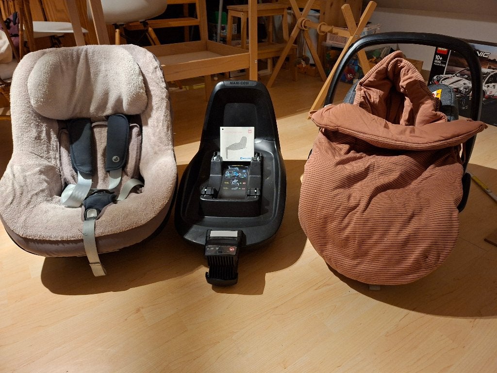 Autostoelen Maxi Cosi + Isofix (Pebble + Pearl), Gebruikt, Afneembare rugleuning, Isofix, Maxi-Cosi