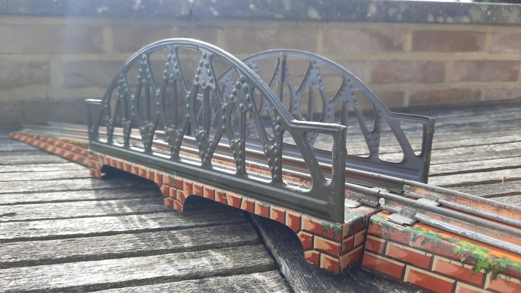 Bing brug spoor 0, Ophalen of Verzenden