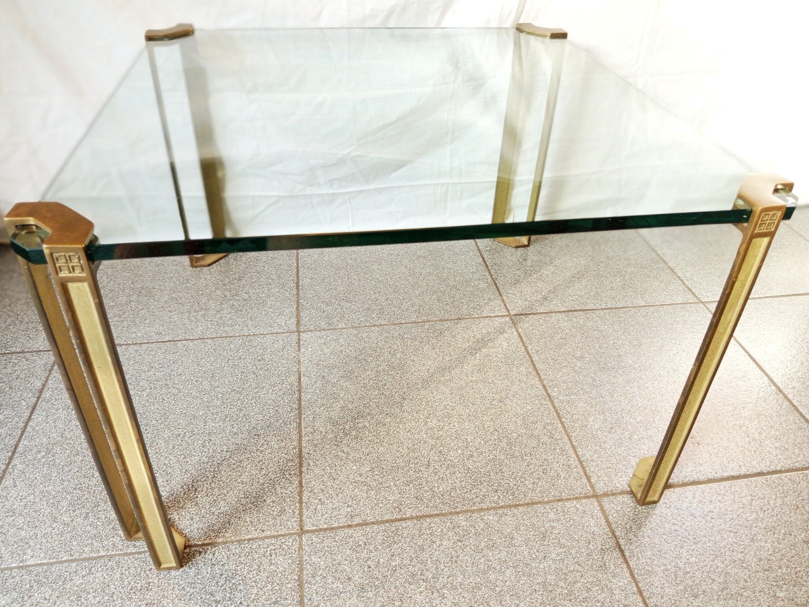 Table basse T24 | PETER GHYCZY | 70's Design, Maison & Meubles, 70s Design, 55 à 75 cm, Verre, Enlèvement