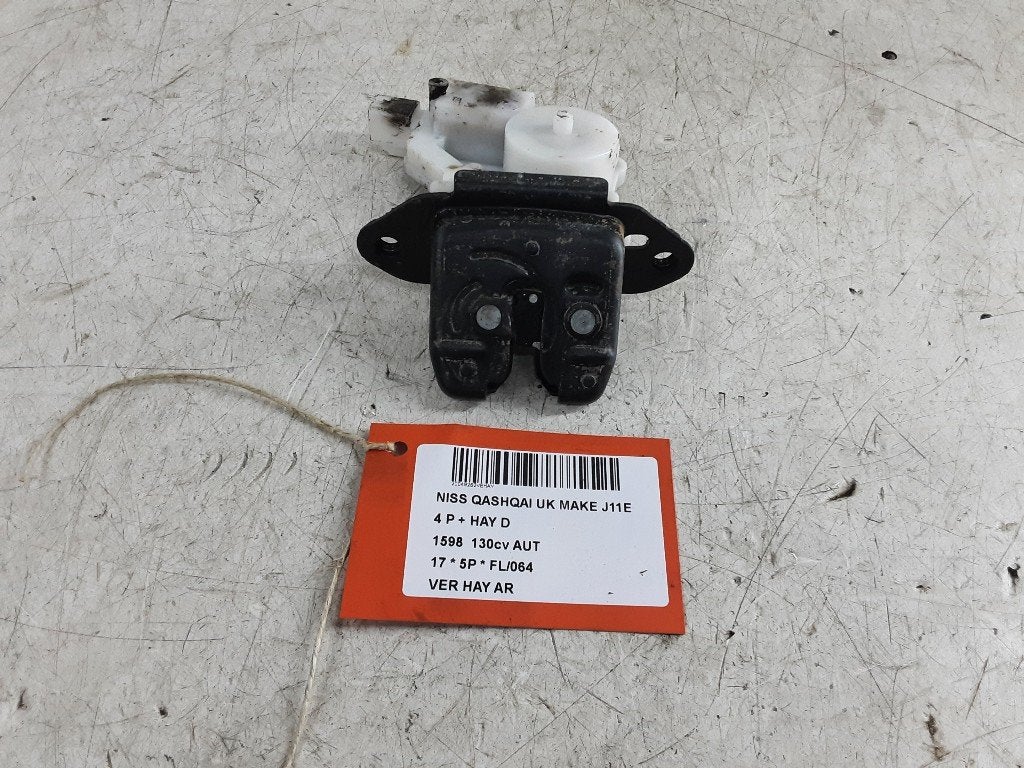 SERRURE COFFRE Nissan Qashqai (J11) (01-2013/01-2021), Autos : Pièces & Accessoires, Haillon arrière, Germany@nissan-services.eu