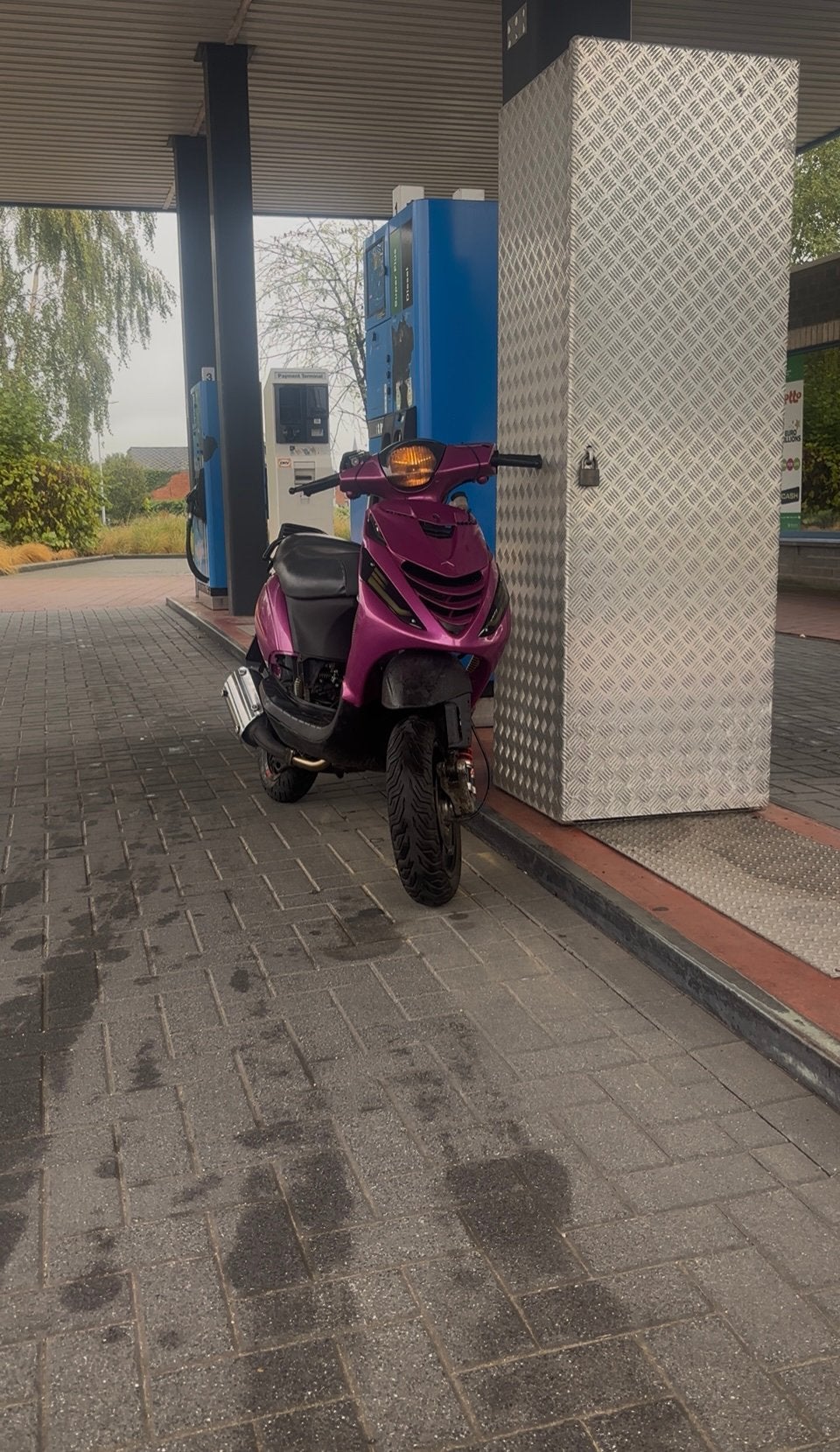 Piaggio zip niet in onderdelen 800 mag je komen, Fietsen en Brommers, Ophalen, Zo goed als nieuw, Zip