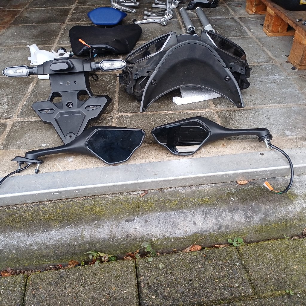 Honda CBR1000 RR-R SP Diverse onderdelen, Motoren, 4 cilinders, Super Sport, Particulier, 1000 cc