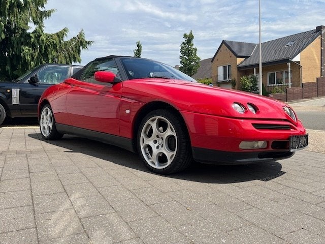 Alfa Romeo Spider *Rosso Alfa *Ancêtre*, Autos, 110 kW, Entreprise, Boîte manuelle, Spider