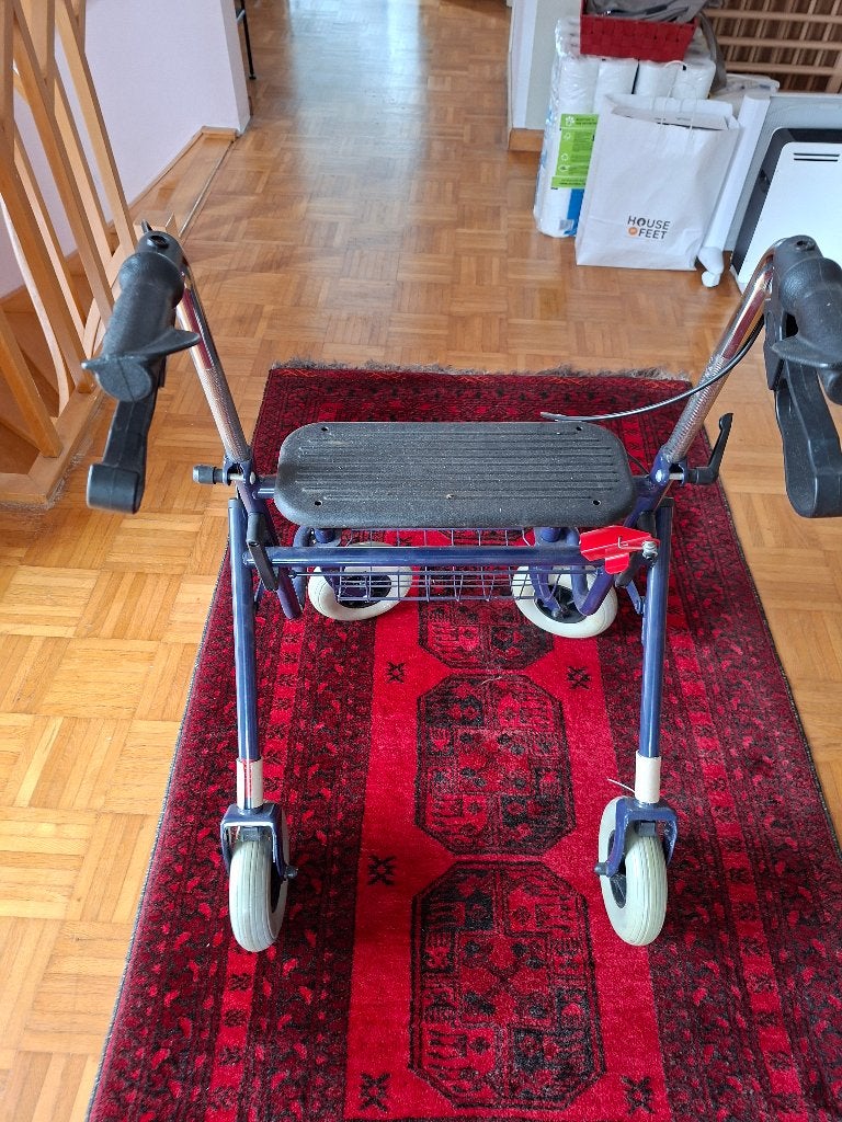 Rollator, Ophalen, Gebruikt
