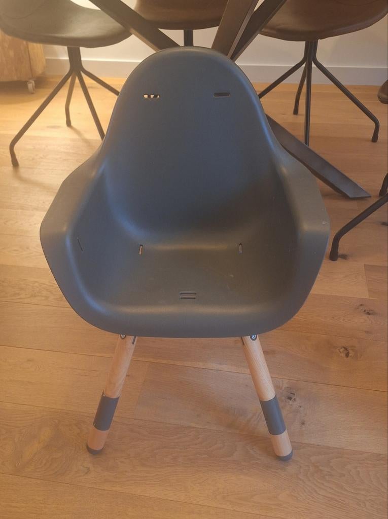 Kinderhuis Evolu, Kinderen en Baby's, Kinderstoelen, Ophalen, Zo goed als nieuw, Meegroeistoel, Gordel(s)