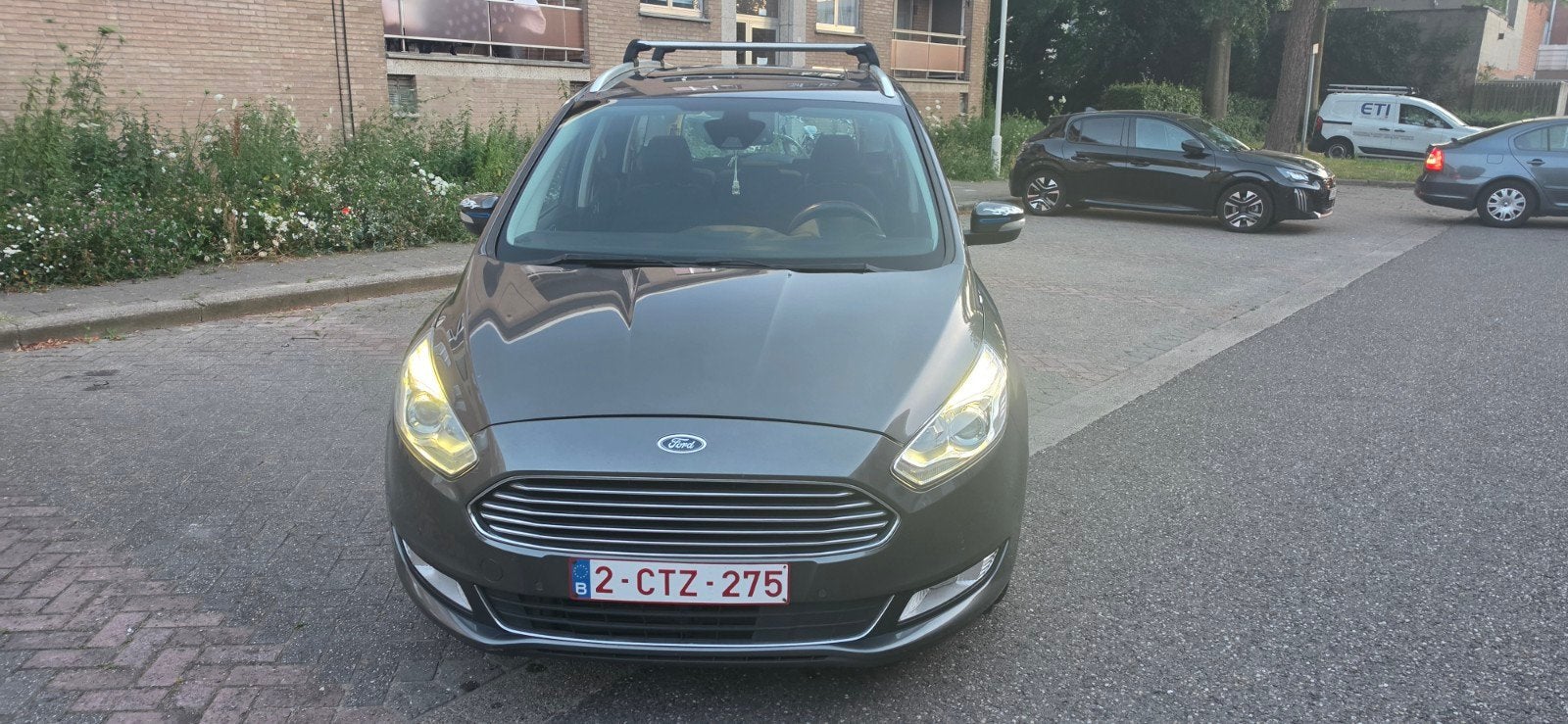 Ford galaxy
2016
2.0 tcci 110kw 150pk
Euro 6B
284.000km

Wag, Autos, Particulier, Achat, Galaxy