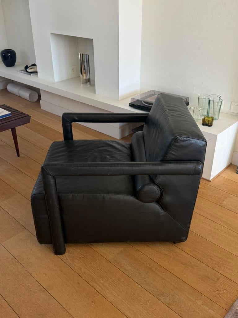 Eenzit zwart leer, Huis en Inrichting, Fauteuils, Ophalen, Zo goed als nieuw, Leer
