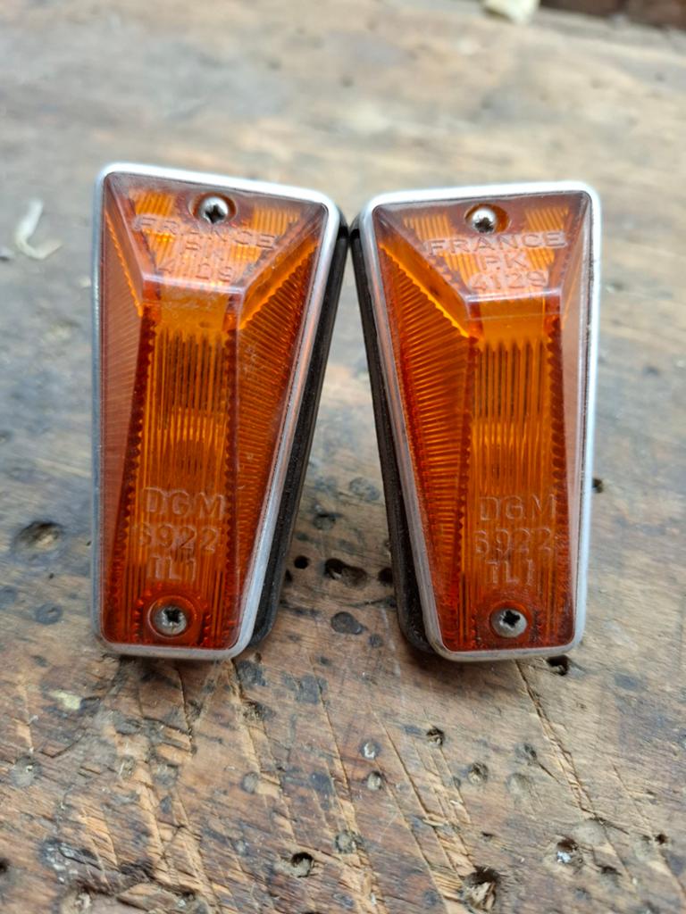 Renault R6 R8 R12 R16 spatbordlicht Seima 563. 5 euro stuk, Ophalen, Gebruikt, Renault