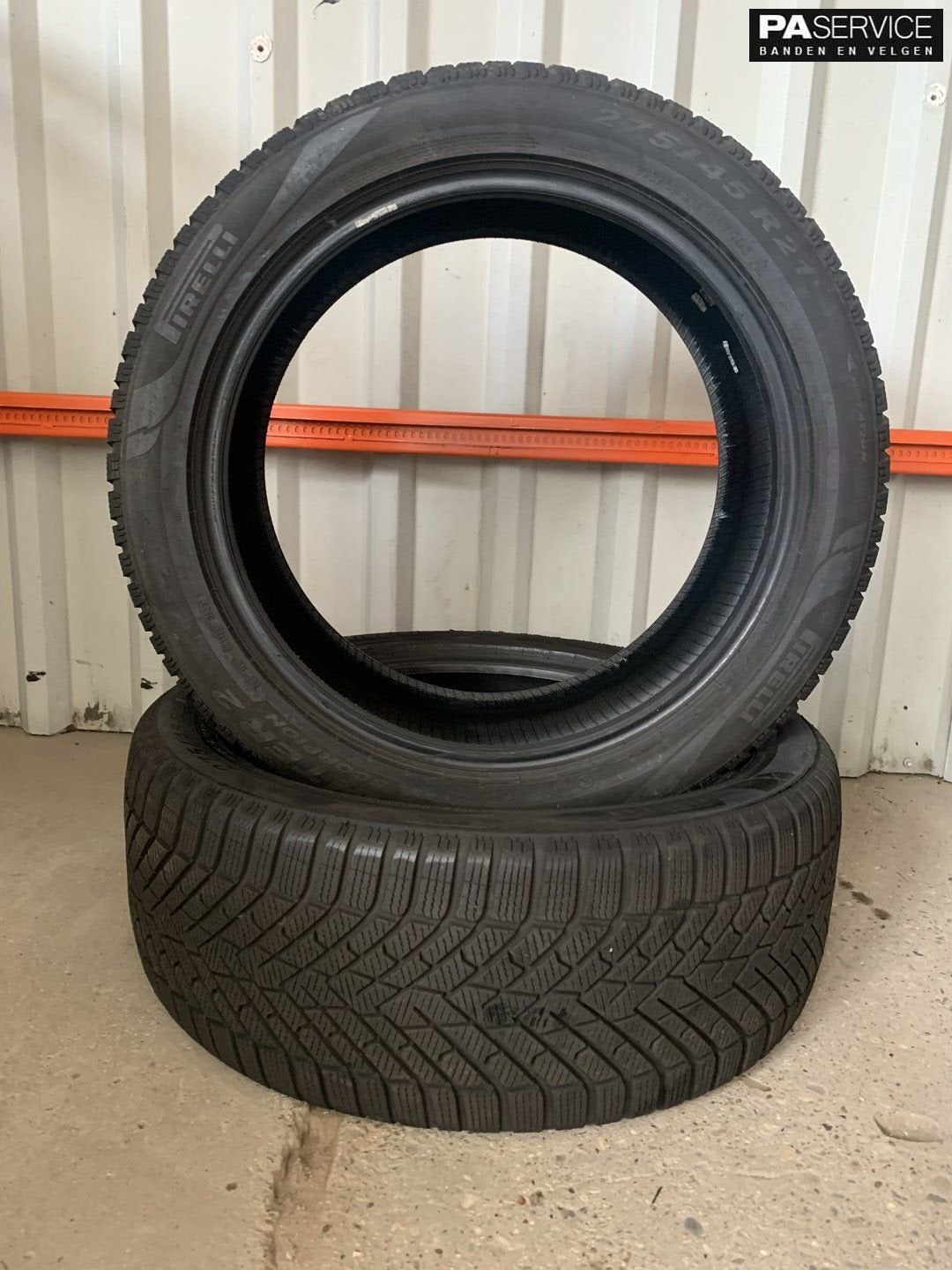 2x Pirelli 275 45 21 Winterbanden met 6.9 mm, Auto-onderdelen, Banden en Velgen, Gebruikt, Velg(en), -, -