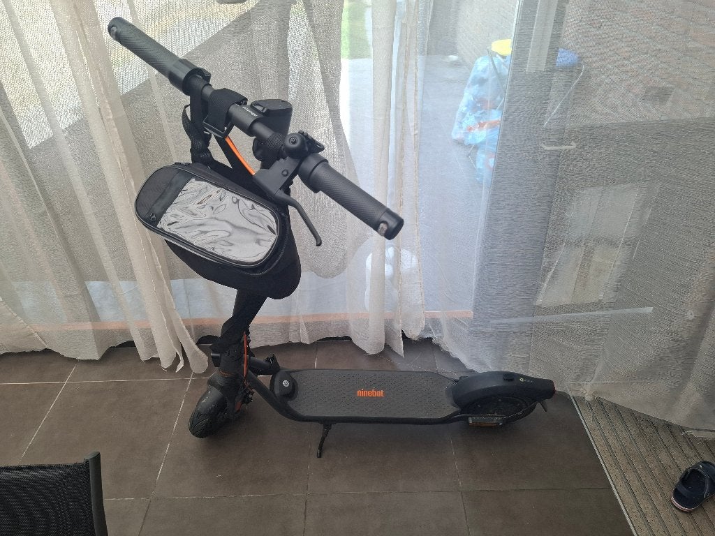 Electriche step, Fietsen en Brommers, Ophalen, Zo goed als nieuw, Elektrische step (E-scooter), Segway ninebot