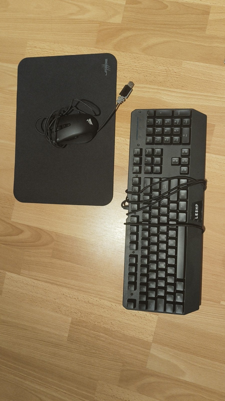 gaming muis + toetsenbord +muismat, Computers en Software, Ophalen