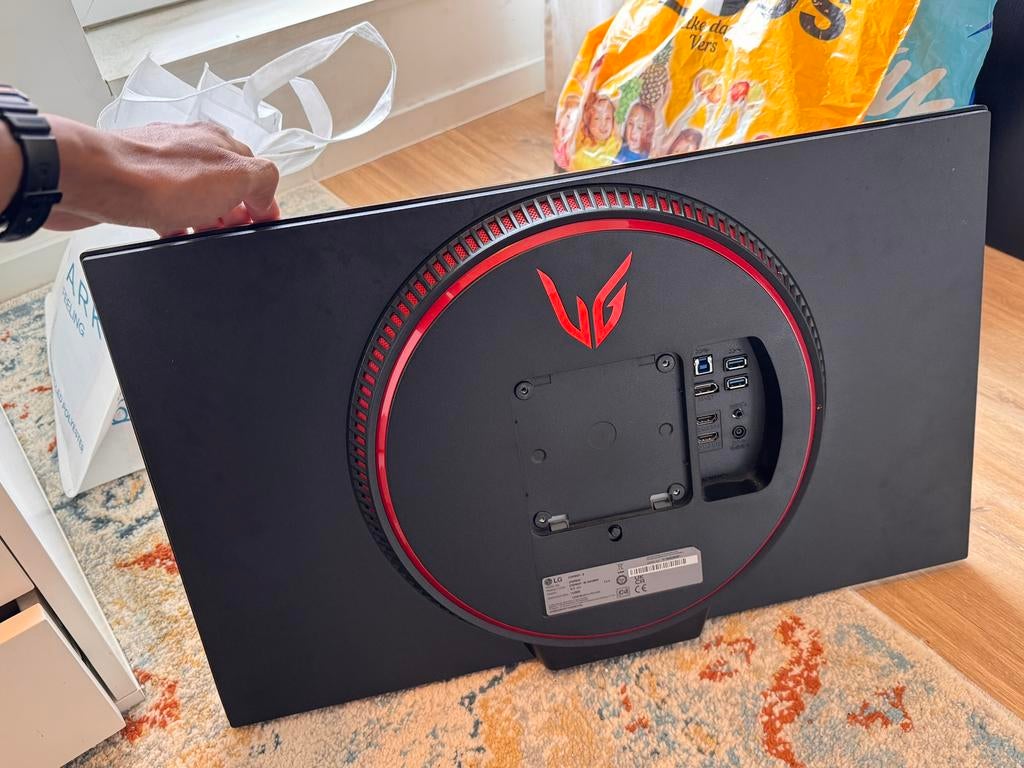 LG 27” 180Hz 1440p gaming monitor, Computers en Software, Monitoren, Ophalen, Gaming