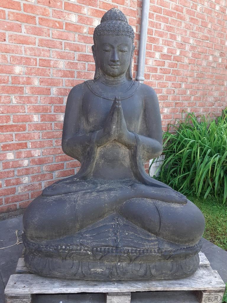 GRAND BOUDDHA EN PIERRE PATINEE (hauteur 1,50 M)., Enlèvement, Comme neuf, Autres matériaux, Bouddha