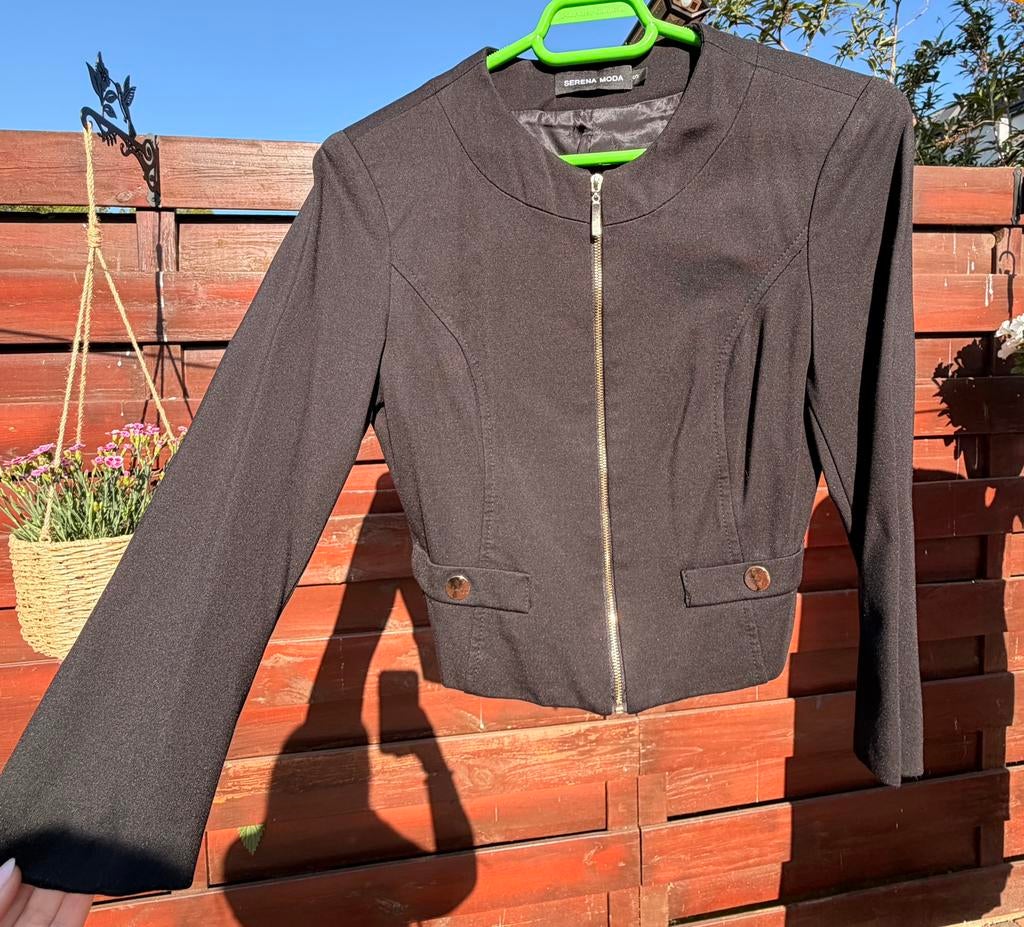 Elegant zwart cropped jasje / bolero in perfecte staat!, Kleding | Dames, Ophalen, Maat 36 (S), Zwart, Jasje