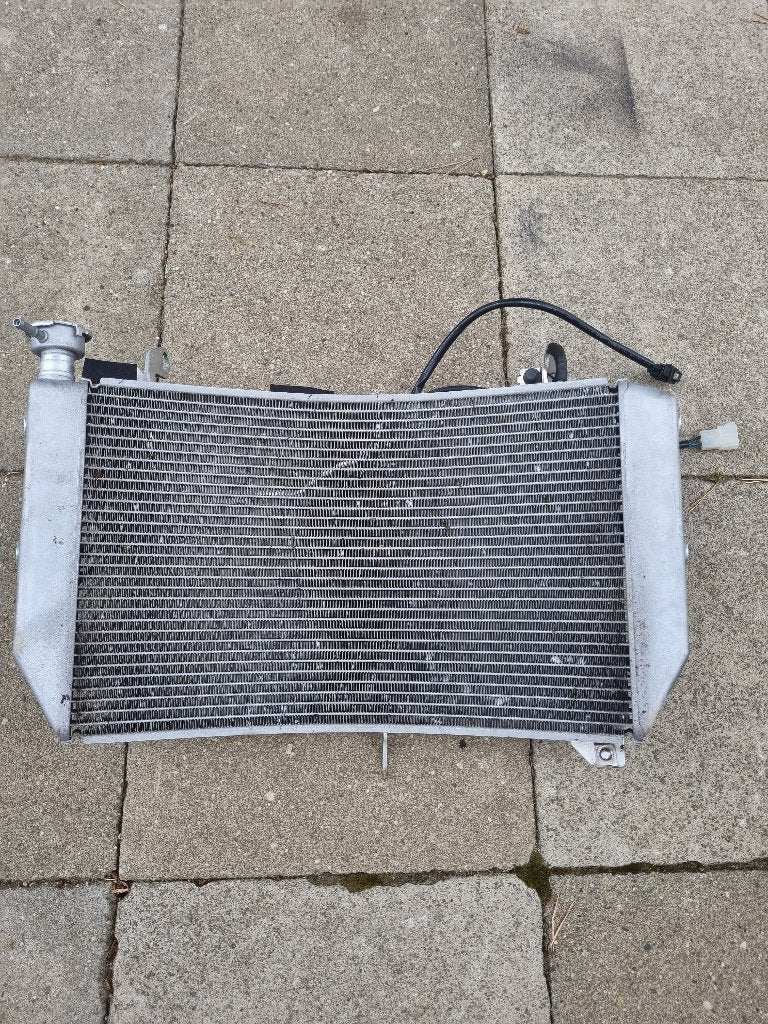 yamaha r1 radiator 2015-2026, Motoren, Ophalen of Verzenden, Gebruikt