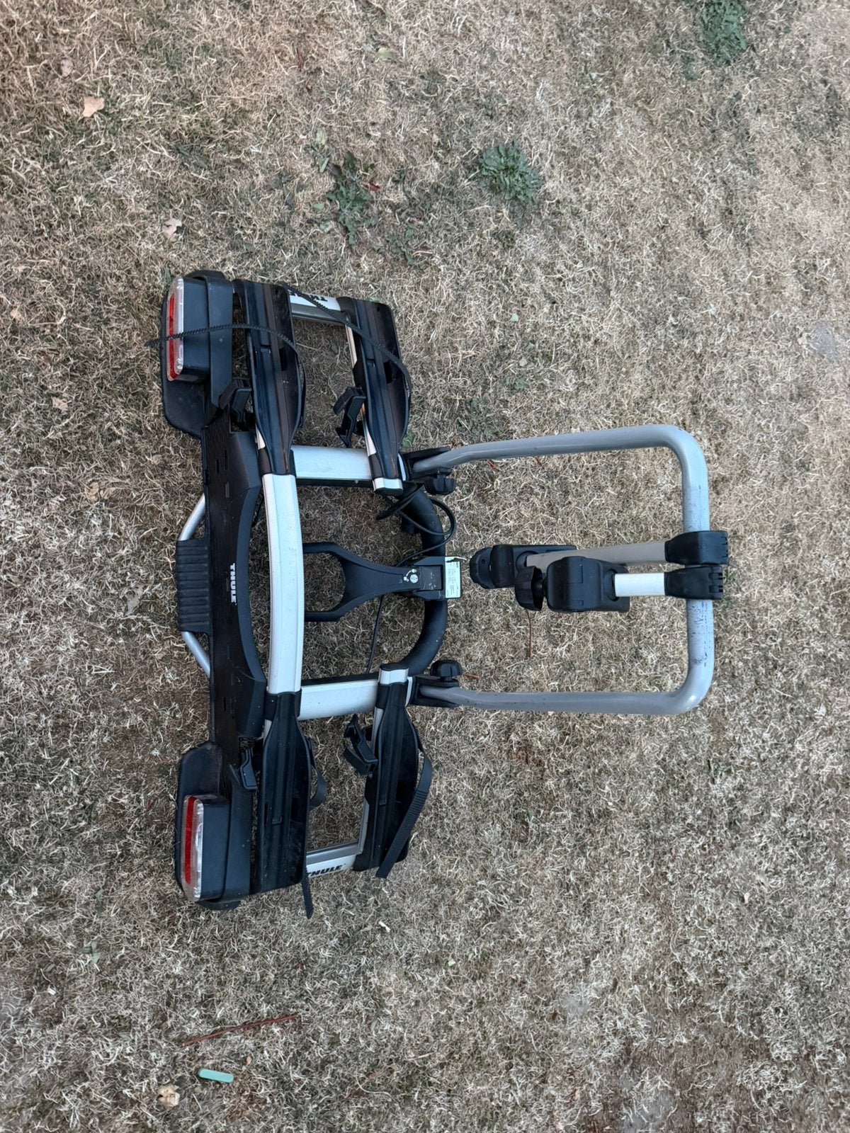 Porte velos thule (2), Autos : Divers, Porte-vélos, Enlèvement, Comme neuf