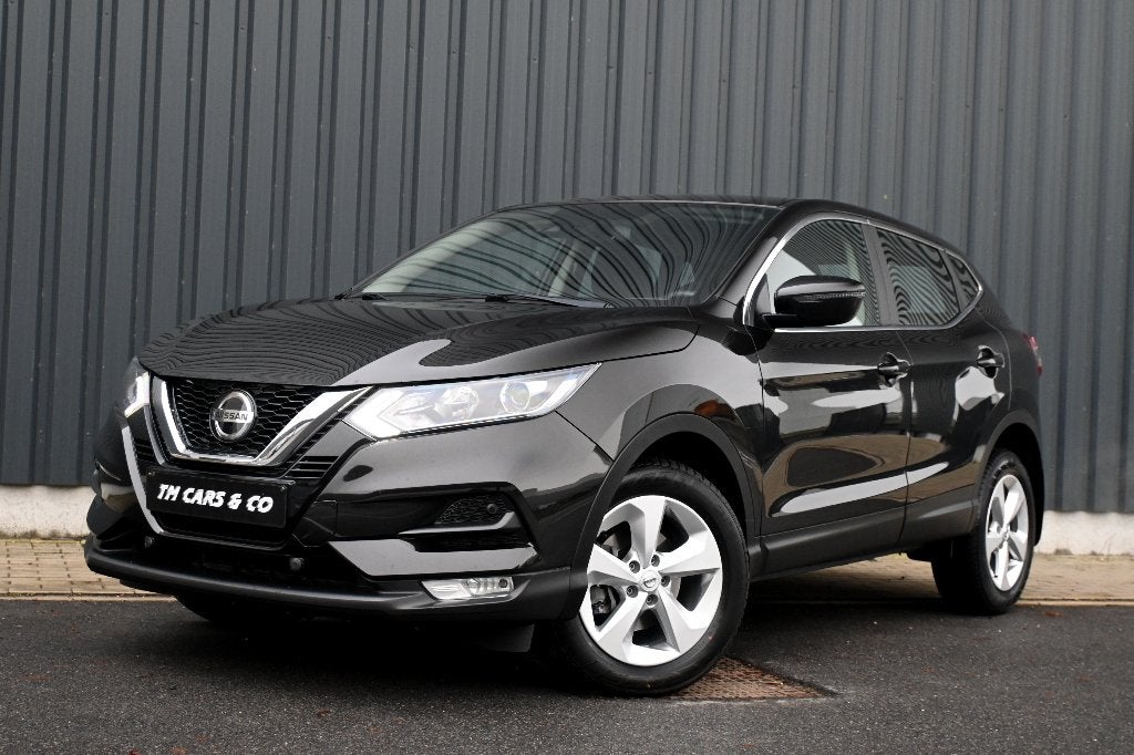 Nissan Qashqai 1.3i Automaat, Trekh, Cam, Cruise, Carplay, Stof, 4 cilinders, Zwart, Bedrijf