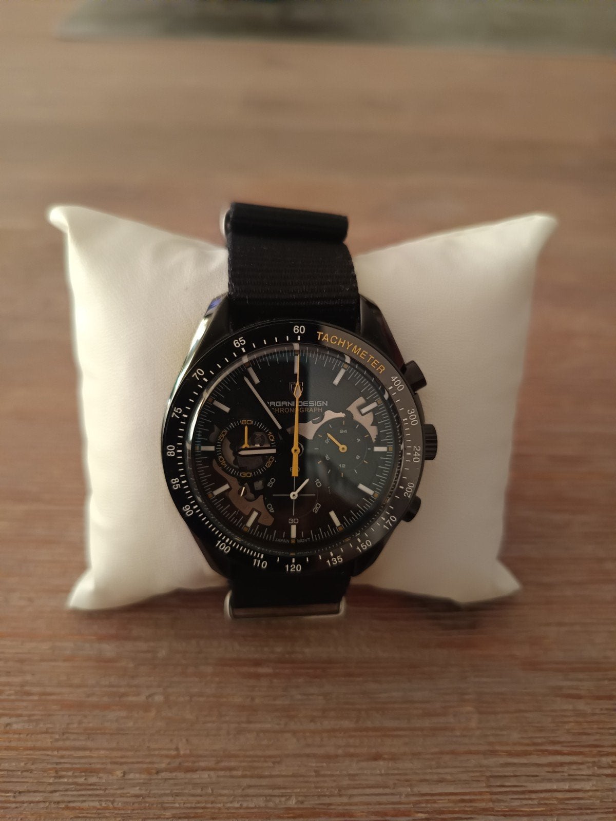Pagani Design speedmaster dark side of the moon seiko vk64, Enlèvement ou Envoi, Omega