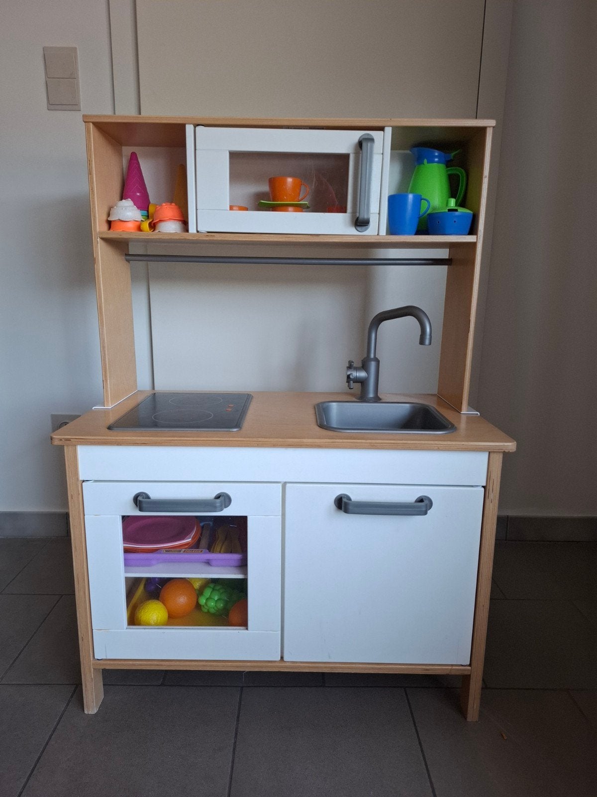 Ikea keukentje met toebehoren, Ophalen, Gebruikt