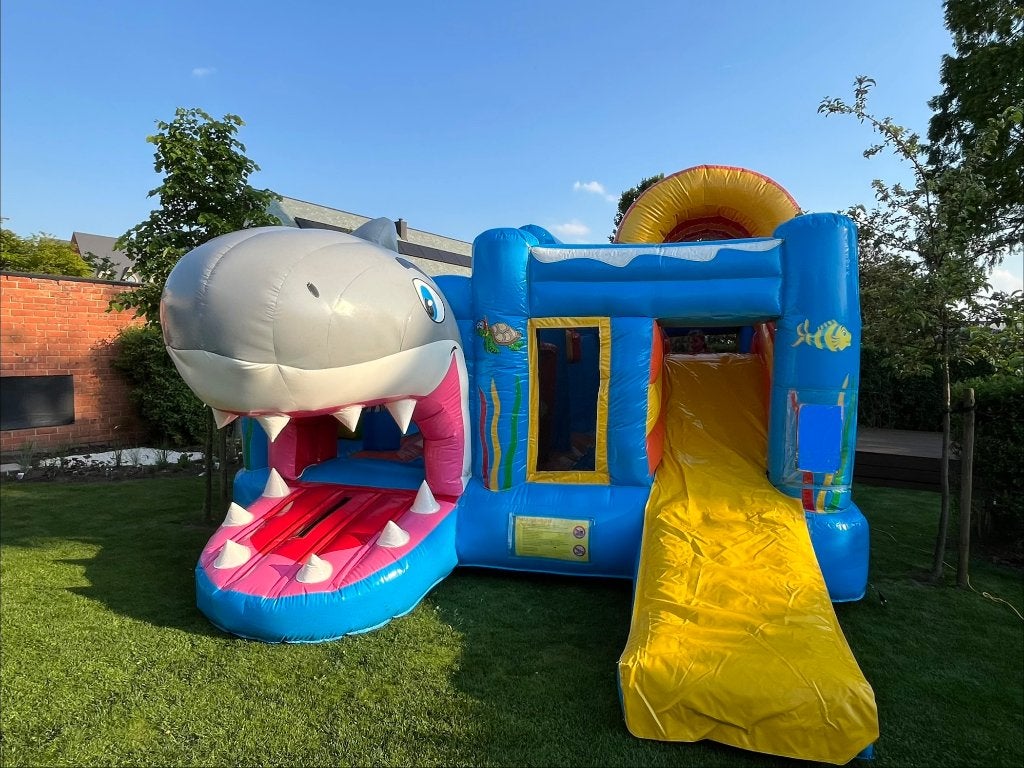 Springkasteel Haai - Jb Inflatables, Hobby en Vrije tijd, Ophalen, Gebruikt
