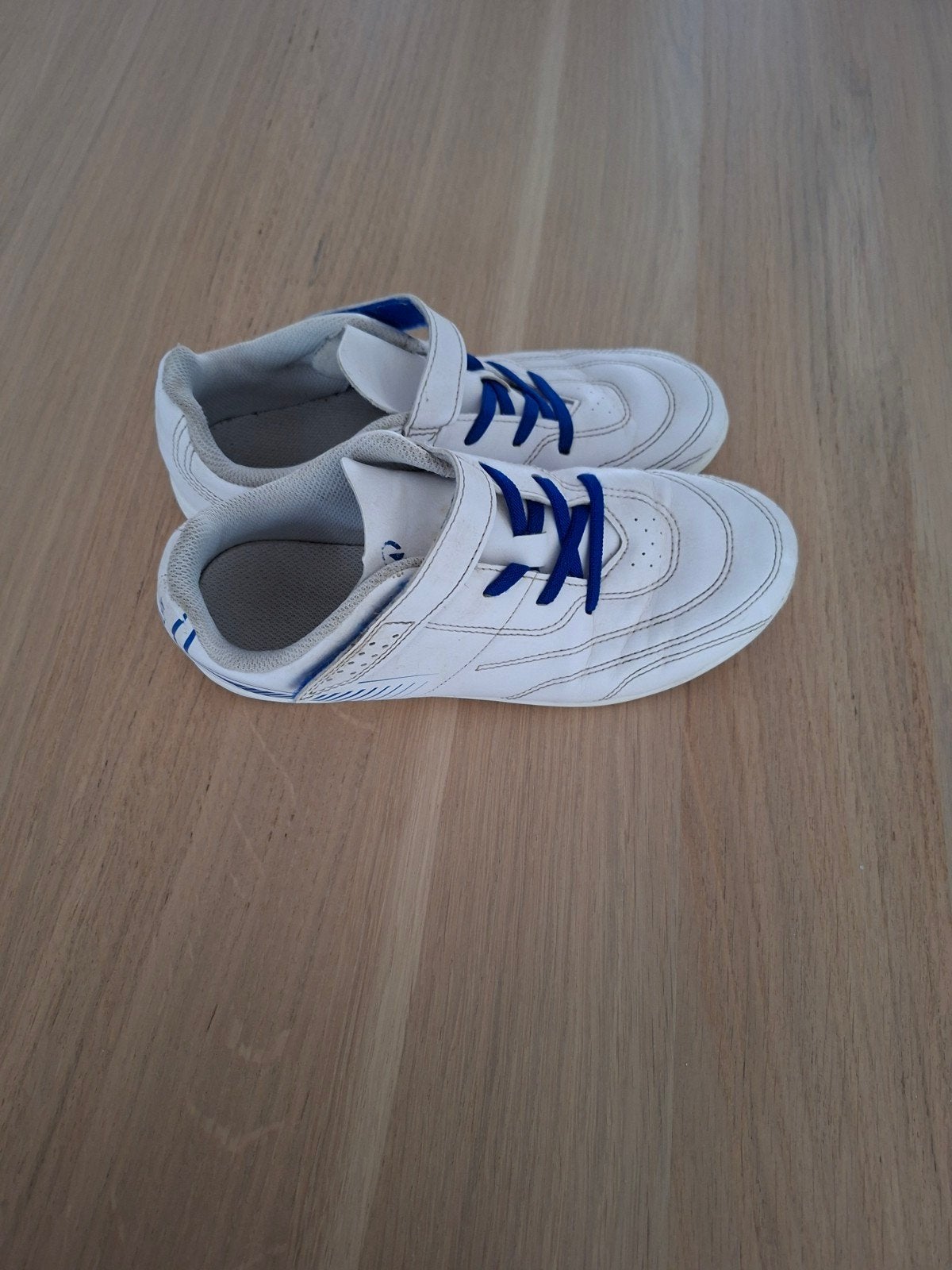 turnschoenen / sportschoenen /gymschoenen, Gebruikt, Ophalen of Verzenden, Jongen of Meisje, Sportschoenen