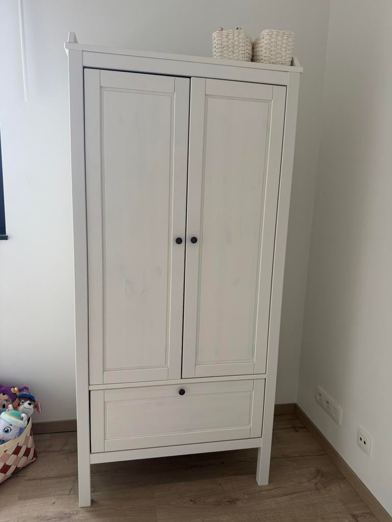 Garde-robe enfant blanche – bon état – 150€, Enfants & Bébés, Chambre d'enfant | Commodes & Armoires, 105 cm ou plus, Comme neuf
