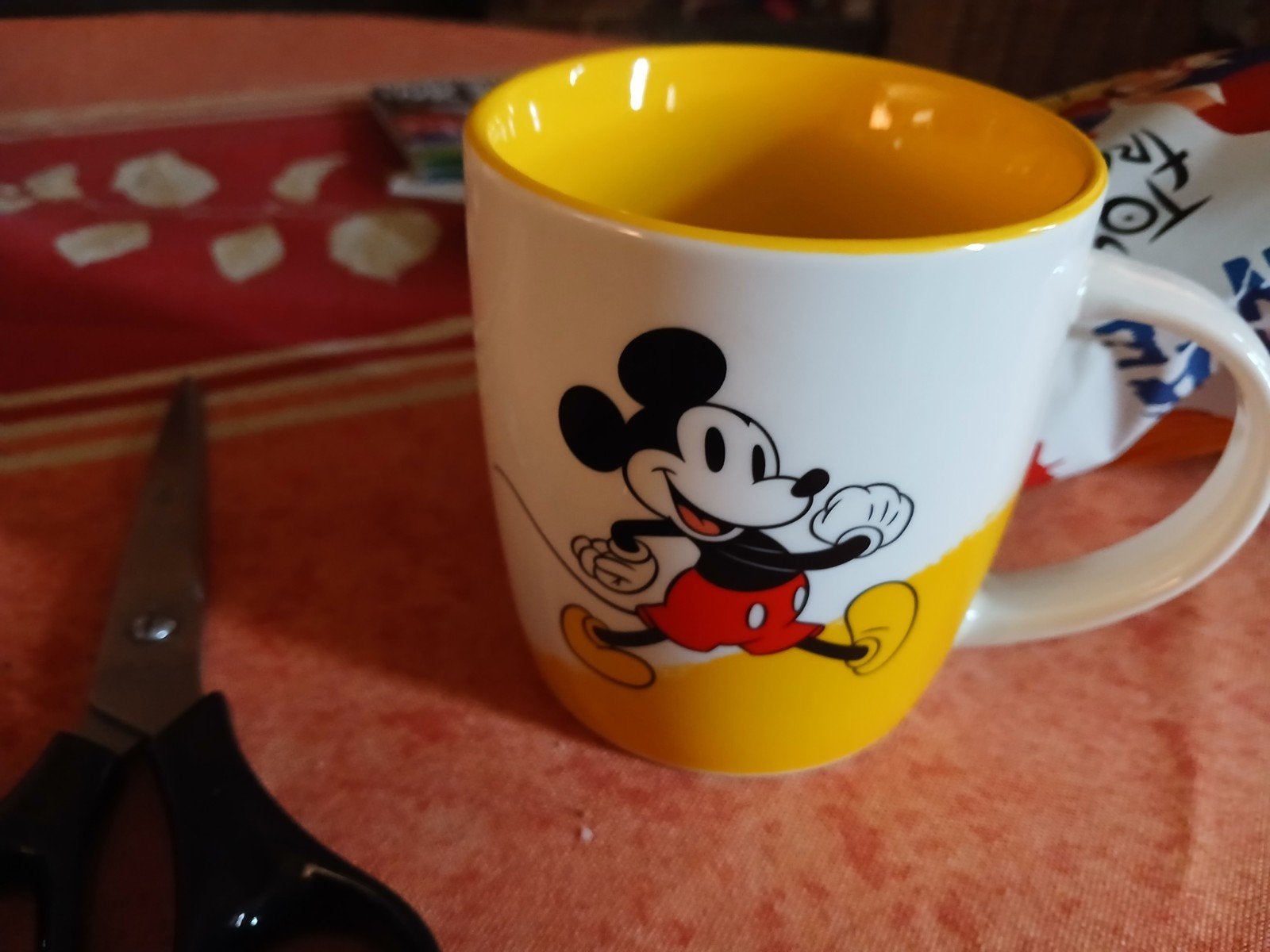 2Tassen  mickey, Ophalen