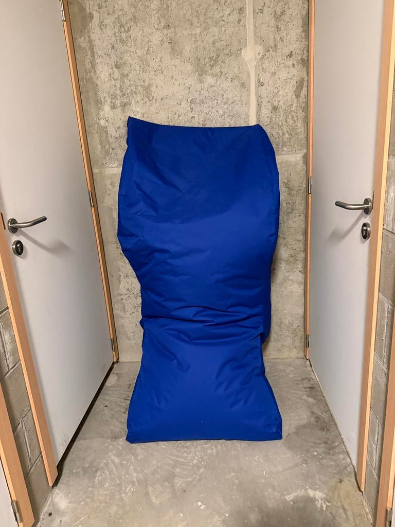 Lounge zitzak XL rood, blauw en zwart - Afm.135cmx80cmx65 cm, Huis en Inrichting, Zitzakken, Ophalen, Nieuw, Overige kleuren, Zitzak