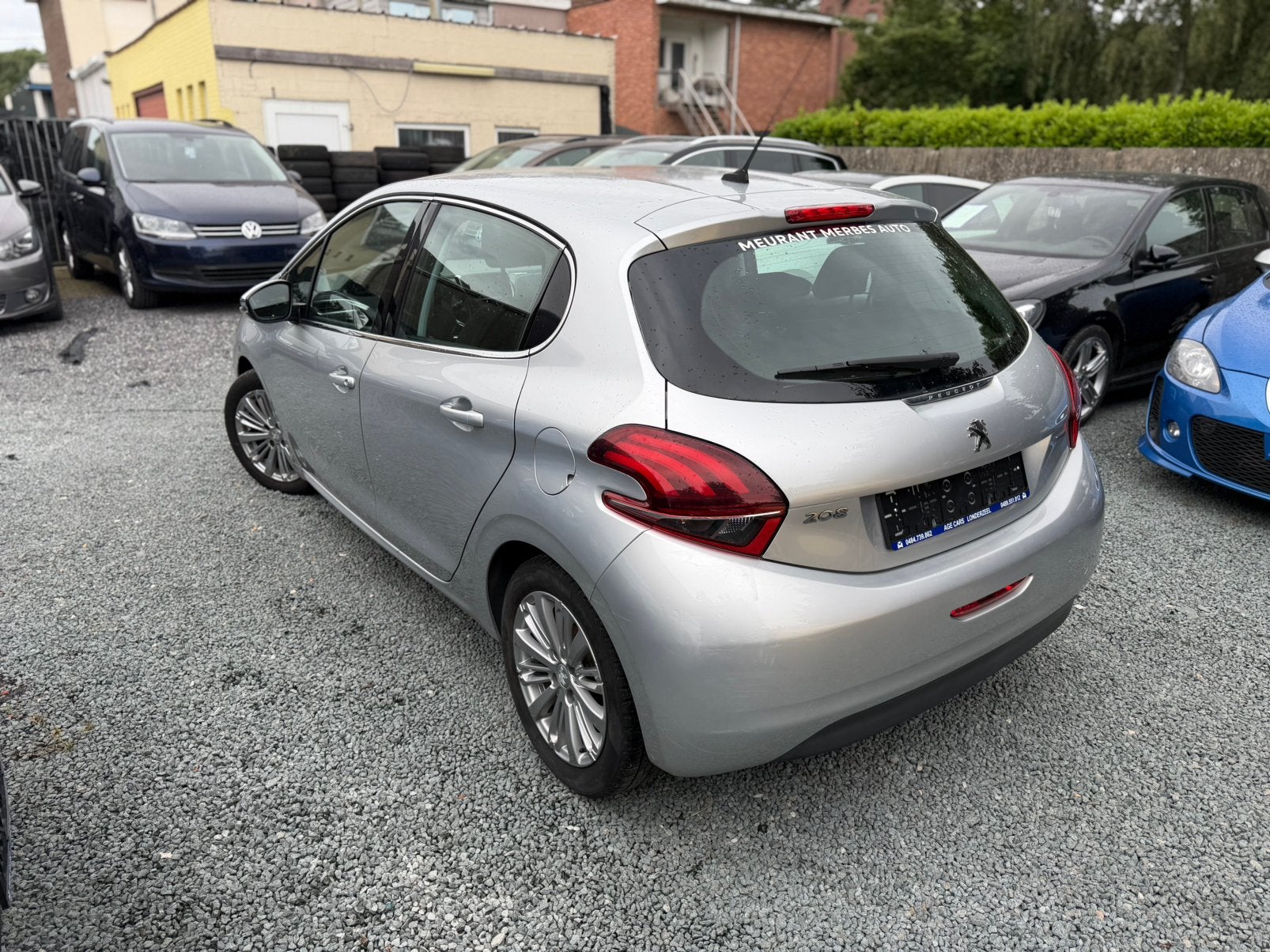Peugeot 208 1.2 Benzine, garantie - 12 maanden, Stof, 1198 cc, Bedrijf, 5 deurs
